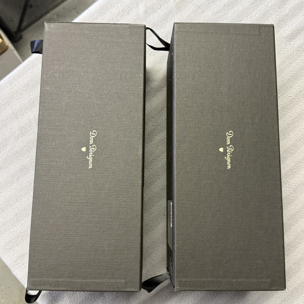 2 Empty Don Perignon Champagne Brut 2010 Empty Boxes - Picture 6 of 7